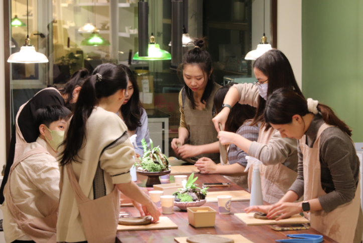 扁型花器｜體驗課展示照片 5