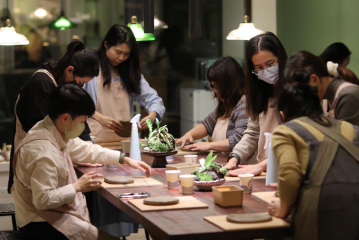 下班陶藝社 .十一月展示照片 2